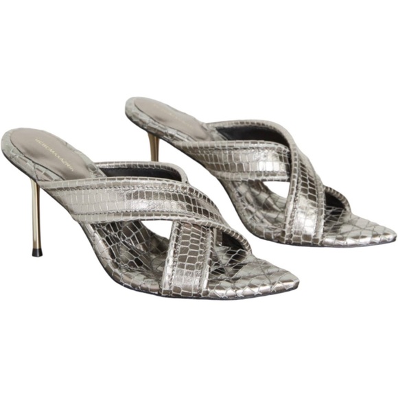 BCBGMAXAZRIA Women’s Talli Metallic Leather Pewter Sandals - Picture 5 of 7